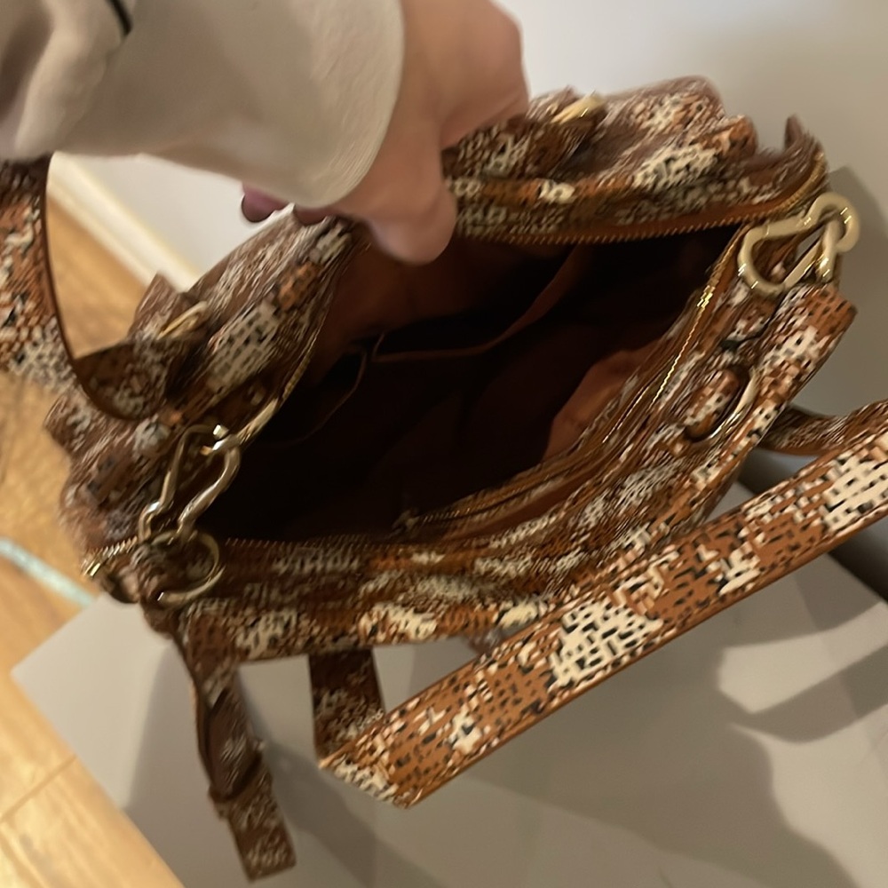 Marc by Marc Jacobs Cooper Penny Handbag - Picture 11 of 13